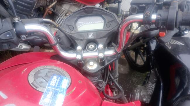 Foto de Honda/Cg 160 Fan | RJH8E42/RJ | 2022/2023 | Chassi: 9C2KC2200PR002416 | Renavam: 1321163891 | Motor: KC22E0P002809 | Vermelha | Alco/Gasol | Veículo Conservado