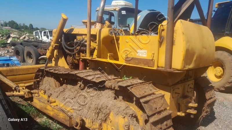 Foto de TRATOR DE ESTEIRA CATERPILLAR MOD. D4D ANO 1978 - FUNCIONANDO NO ESTADO