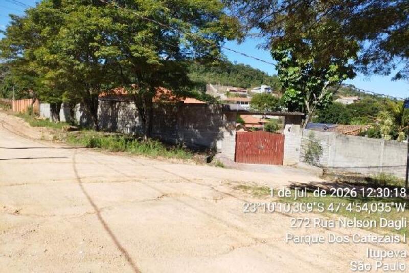 Foto de Casa em leilão no bairro Parque dos Cafezais I em Itupeva - SP