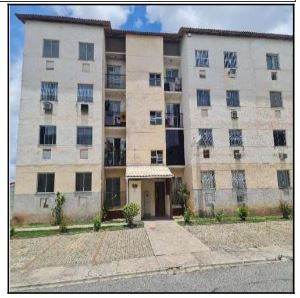 Foto de Apartamento em leilão em Macaé - RJ