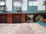 Foto de Apartamento em leilão em Porto Alegre - RS