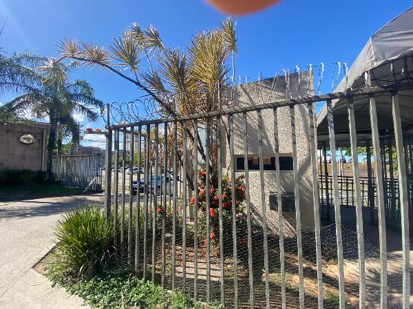 Foto de Apartamento em leilão no bairro Ilha Amarela em Salvador - BA
