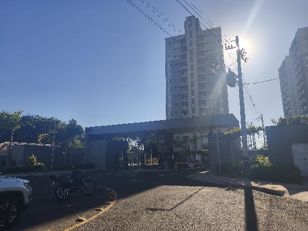 Foto de Apartamento em leilão no bairro Jardim das Palmeiras em Sumaré - SP