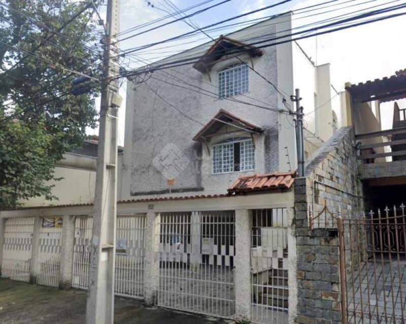 Foto de Casa sobre terreno de 360m² em Belo Horizonte, MG