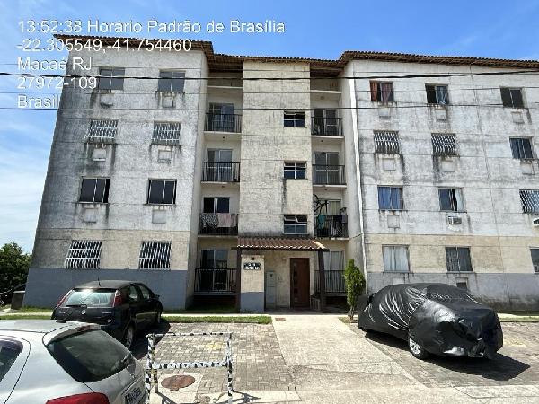 Foto de Apartamento em leilão em Macaé - RJ