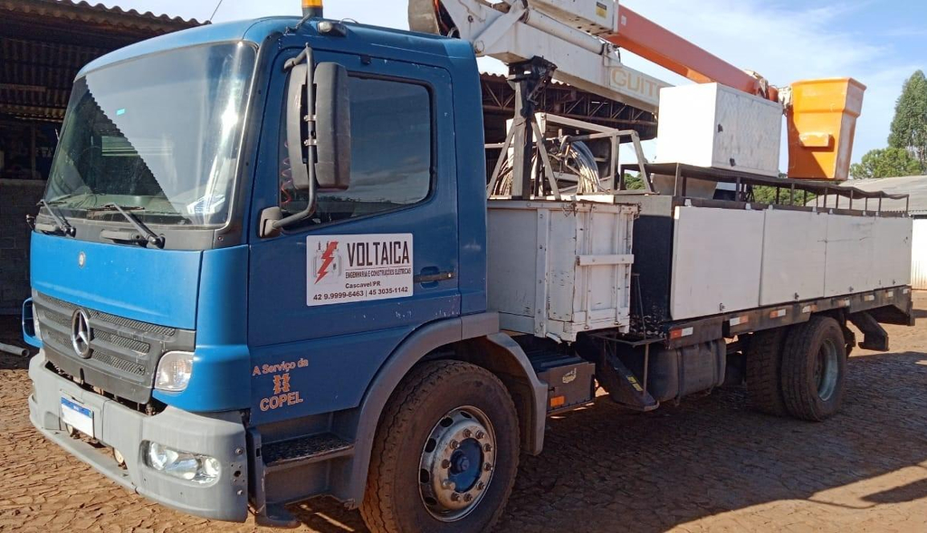 Foto de CAMINHÃO MECANISMO OPERACIONAL MERCEDES-BENZ ATEGO 1418 4X2 ANO: 2011/2012 PLACA FINAL 4 (PR)