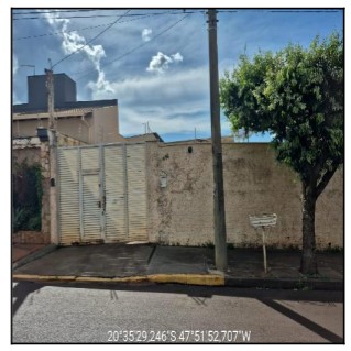 Foto de Comercial em leilão no Residencial Laercio Deienno em São Joaquim Da Barra - SP