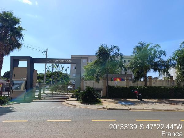 Foto de Apartamento em leilão no Chacara Espraidado em Franca - SP