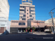 Foto de Comercial em leilão no Condomínio Edifício São Cristóvão em Porto Alegre - RS
