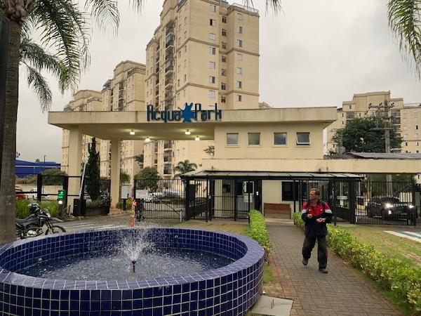 Foto de Apartamento em leilão no Edifício Maresias em Guarulhos - SP