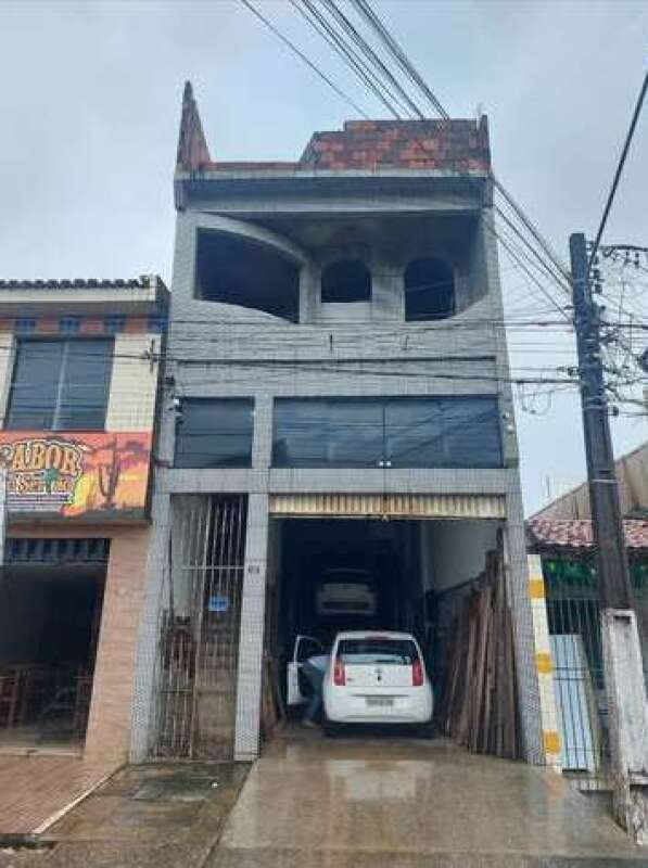 Foto de Comercial em leilão em Aracaju - SE
