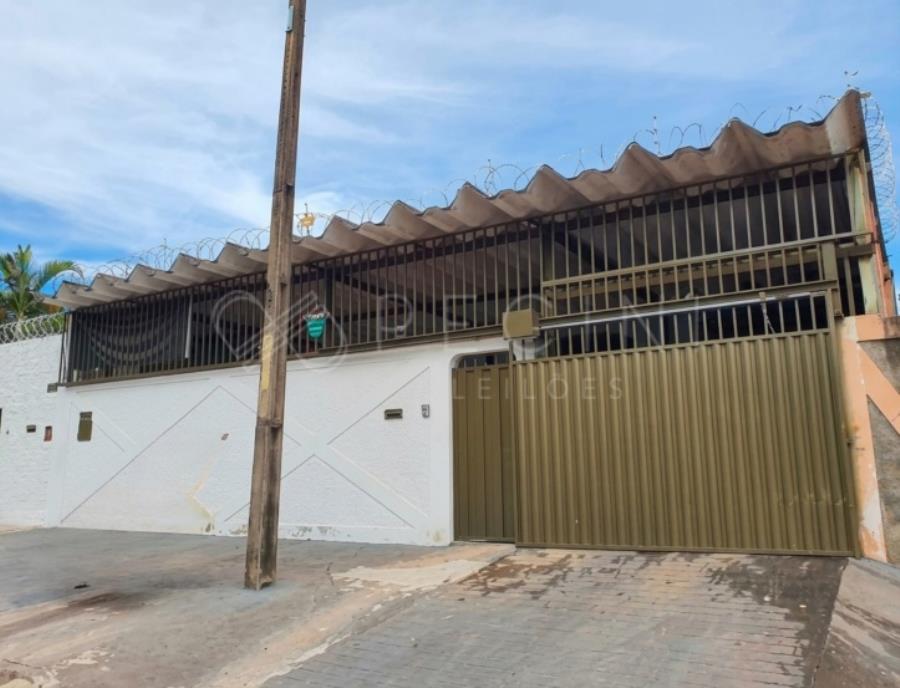 Foto de CASA RESIDENCIAL N° 140 - PARQUE DAS AMENDOEIRAS