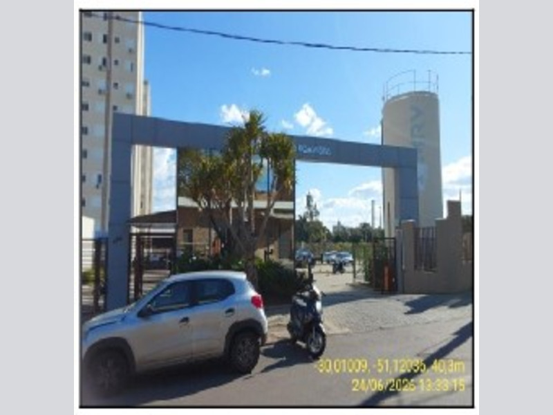 Foto de Apartamento em leilão no Costa e Silva em Porto Alegre - RS