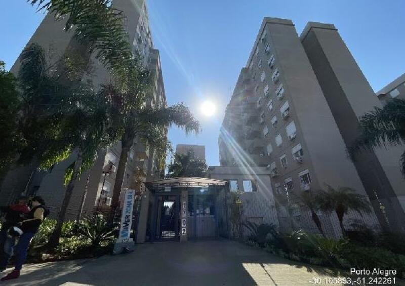 Foto de Apartamento em leilão no Edifício Residencial Viver Zona Sul em Porto Alegre - RS