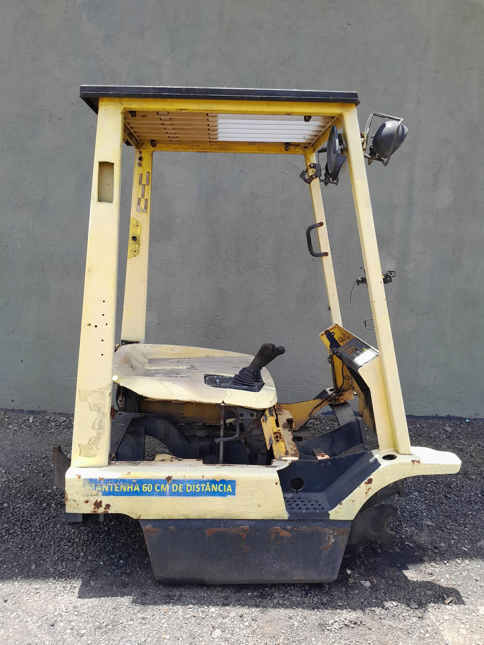 Foto de CABINE DE EMPILHADEIRA HYSTER 35XM 1998 (Ref.: 1875)