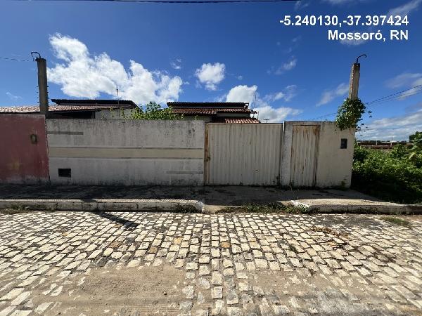 Foto de Casa em leilão no bairro Itapetinga em Mossoró - RN