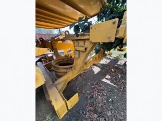 Foto de Chassi de Caminhão Caterpillar 775G