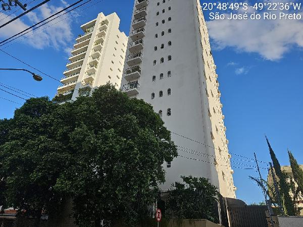 Foto de Apartamento em leilão no bairro Jardim Tarraf Ii em São José Do Rio Preto - SP