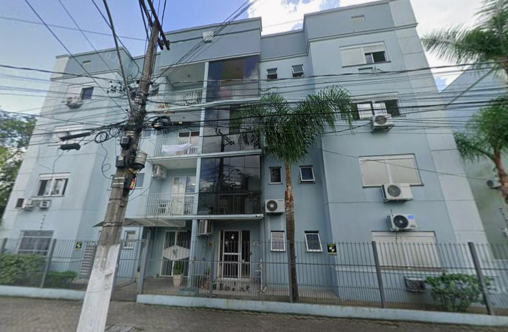 Foto de Apartamento em leilão no bairro Centro em Gravataí - RS