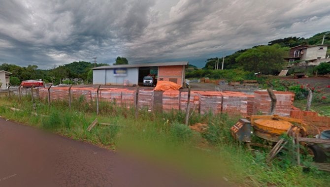 Foto de Imóvel Comercial em Terreno de 3.500 m² - Cacique Doble - RS