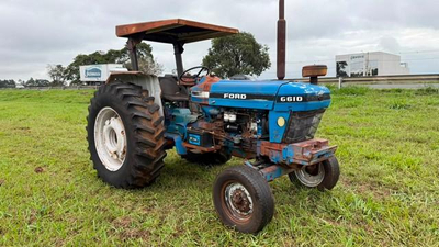Foto de TRATOR AGRÍCOLA FORD 6610 4X2, SÉRIE: VE111316 (Ref: 22)
