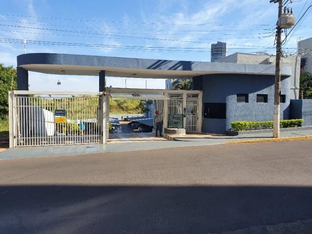 Foto de Apartamento em leilão no Residencial Serrano em Marília - SP