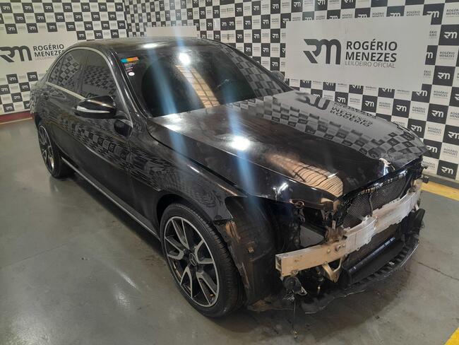 Foto de MERCEDES-BENZ C200 2015/2015 GASOLINA