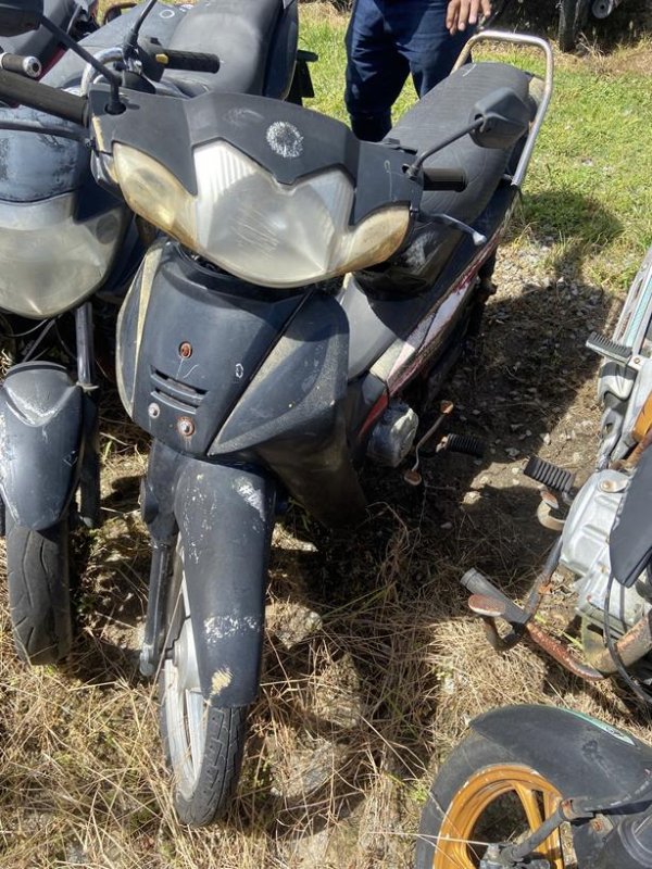 Foto de I/SHINERAY XY50Q PHOENIX, ANO/MOD 2012/2013, COR PRETA, COMBUSTIVEL GASOLINA, PLACA 1 EMPLAC - N/I, RENAVAM 1241490225, ID CHASSI LXYXCBL03D