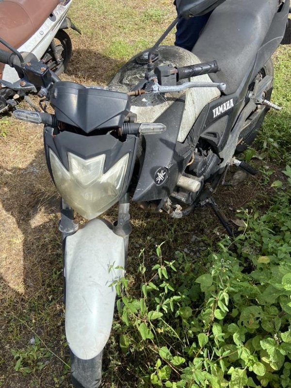 Foto de YAMAHA/FAZER YS250, ANO/MOD 2012/2013, COR PRATA, COMBUSTIVEL GASOLINA, PLACA OHE0H67 - AL, RENAVAM 487719018, ID CHASSI 9C6KG0460D0080773