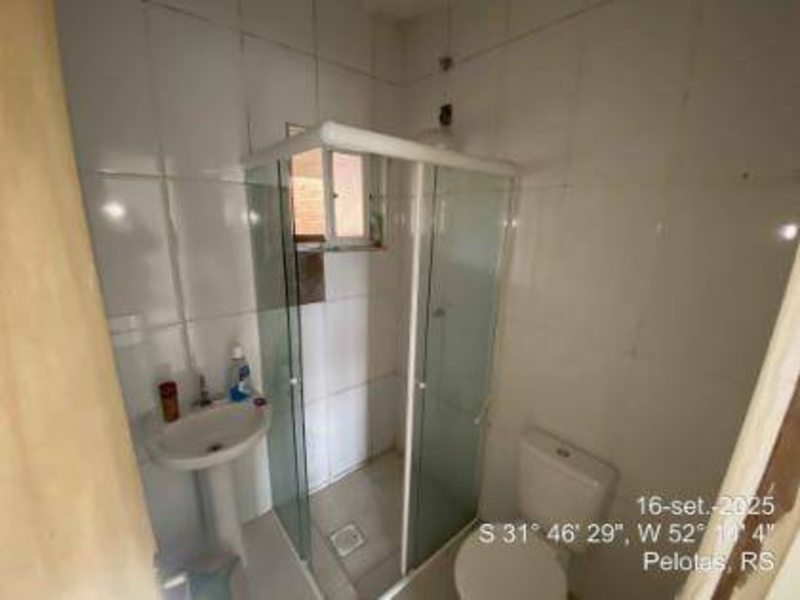 Foto de Casa em leilão no bairro Laranjal em Pelotas - RS