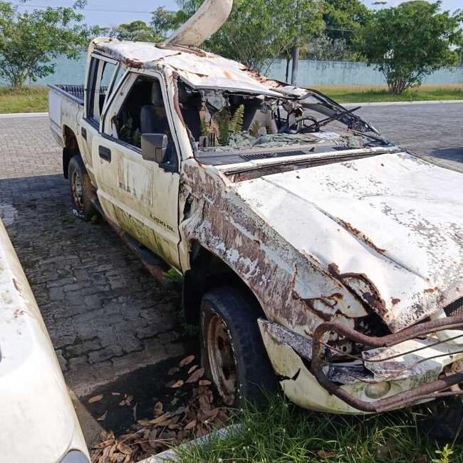 Foto de SUCATA - MITSUBISHI L200 4X4 GL 2006