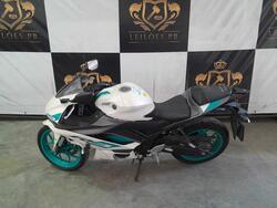 Foto de YAMAHA / YZF R-3 321 GASOLINA 2024/2025