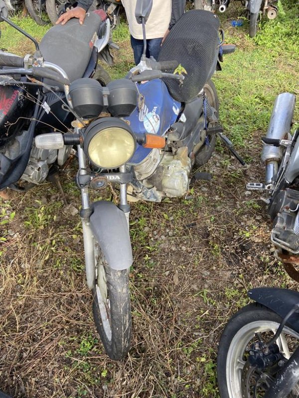 Foto de HONDA/CG 125 TITAN KS, ANO/MOD 2003/2004, COR AZUL, COMBUSTIVEL GASOLINA, PLACA MVA6027 - AL, RENAVAM 810164370, ID CHASSI 9C2JC30104R002822