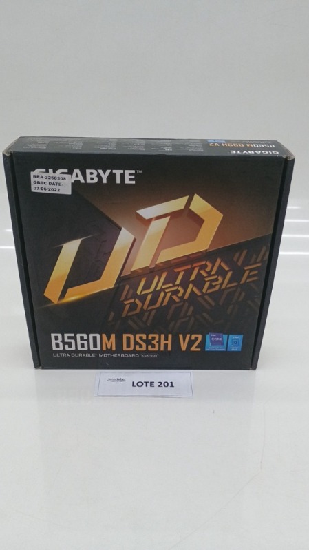 Foto de Placa-Mãe Gigabyte B560M DS3H V2 Rev. 1.0 Intel LGA1200 Micro ATX DDR4 Preto - B560M DS3H V2