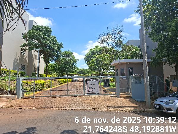 Foto de Apartamento em leilão no Jardim Residencial Paraíso em Araraquara - SP