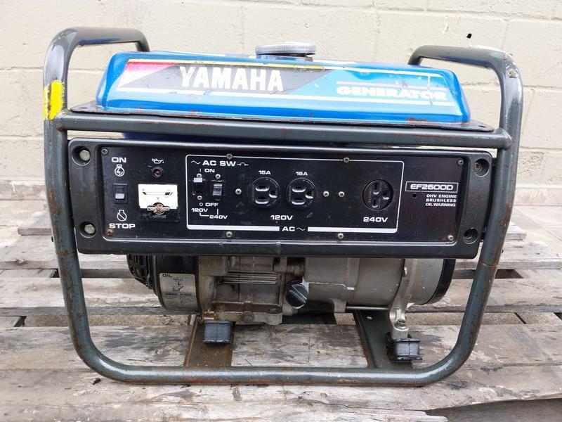 Foto de 2 GERADORES SENDO = 1 GERADOR MARCA YAMAHA GENERATOR EF 26000 E 1 GERADOR MARCA BLIZZER MOD BL 3000 (Ref.: 21462 - 21463)