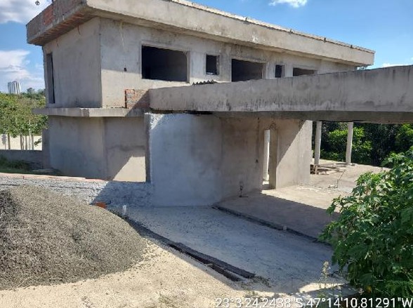 Foto de Terreno em leilão no bairro Jardim Laguna em Indaiatuba - SP
