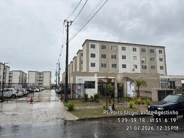 Foto de Apartamento em leilão no bairro Santa Rosa de Lima em Porto Alegre - RS