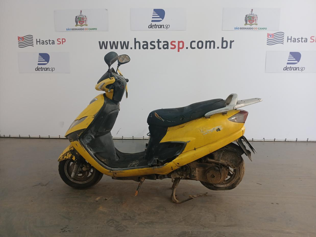 Foto de JTA SUZUKI AN125 SUZUKI AN125 2007 2008 AMARELA