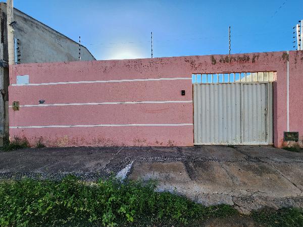 Foto de Casa em leilão no bairro Santa Julia em Mossoró - RN