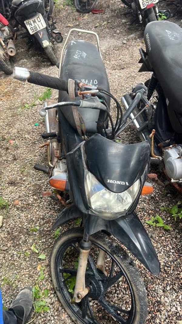 Foto de HONDA/POP 110I, ANO/MOD 2016/2017, COR PRETO, COMBUSTIVEL GASOLINA, PLACA QLE5288 - AL, RENAVAM 1099759185, ID CHASSI 9C2JB0100HR219226, ID