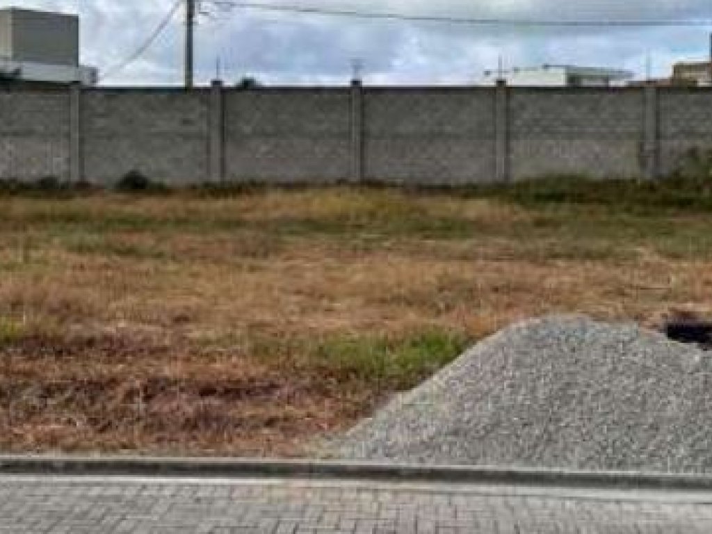 Foto de Terreno em leilão no Quintas da Barra em Barra Dos Coqueiros - SE