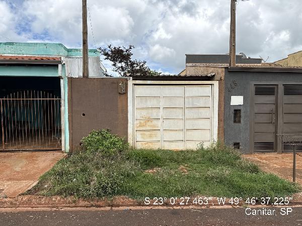Foto de Casa em leilão no bairro Jardim das Palmeiras em Canitar - SP