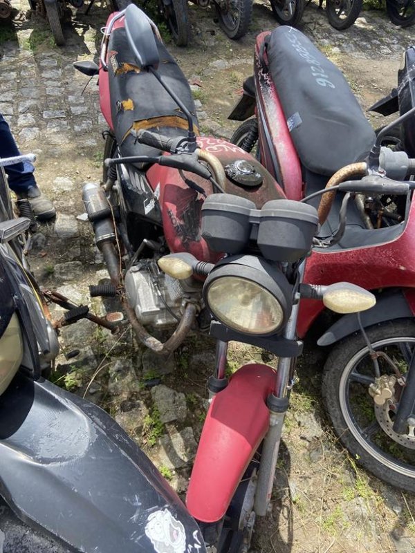 Foto de HONDA/CG 125 FAN KS, ANO/MOD 2010/2010, COR VERMELHA, COMBUSTIVEL GASOLINA, PLACA NMD9804 - AL, RENAVAM 210127082, ID CHASSI 9C2JC4110AR6310