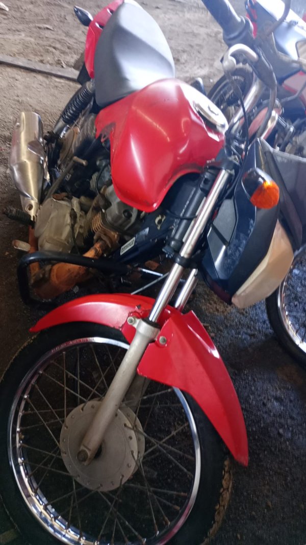 Foto de HONDA/CG 125 FAN KS, ANO/MOD 2014/2014, COR VERMELHA, COMBUS ALCO/GASOL, PLACA OYU7605