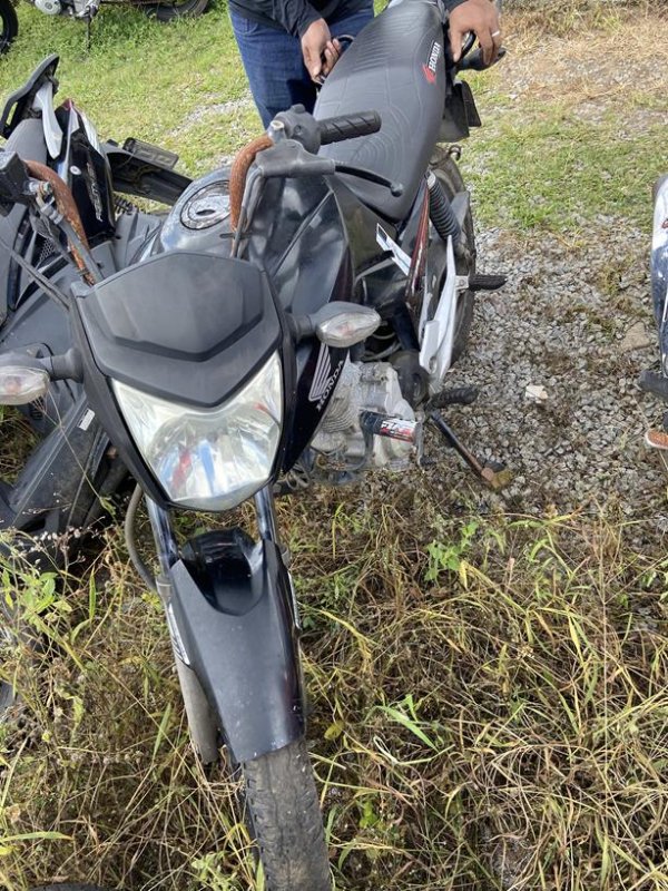 Foto de HONDA/CG 160 FAN ESDI, ANO/MOD 2017/2017, COR PRETA, COMBUSTIVEL ALCOOL/GASOLINA, PLACA QLI5602 - AL, RENAVAM 1114782200, ID CHASSI 9C2KC220