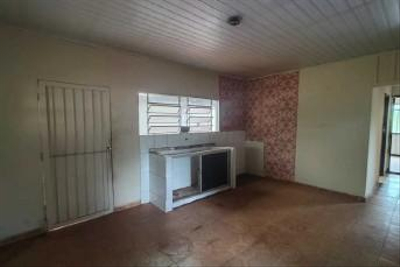 Foto de Casa na Rua Nicarágua, 35 - Leilão em Londrina/PR