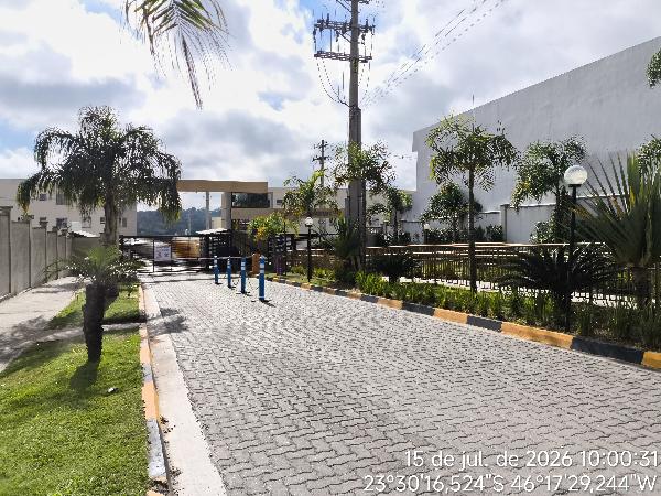 Foto de Apartamento em leilão no bairro Jardim Europa em Suzano - SP