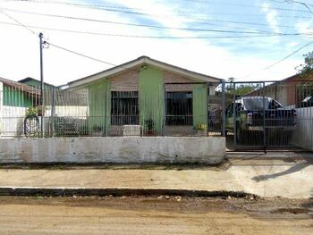Foto de Casa em leilão no bairro Santa Rita em Guaíba - RS