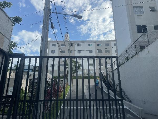 Foto de Apartamento em leilão em São Gonçalo - RJ